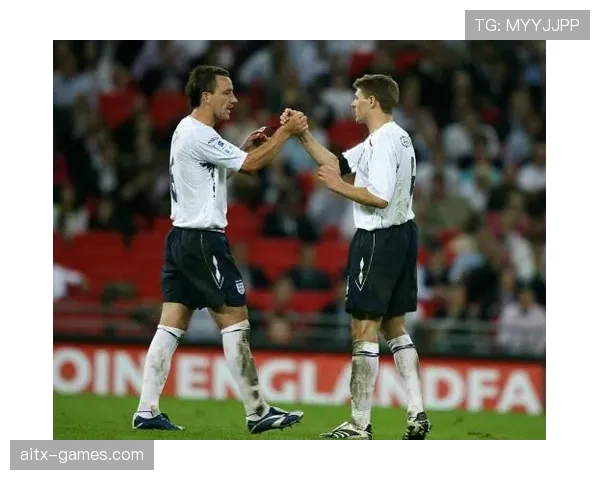 维尼修斯与世界级边卫的较量持续引发关注，谁能在本赛季激烈对决中脱颖而出